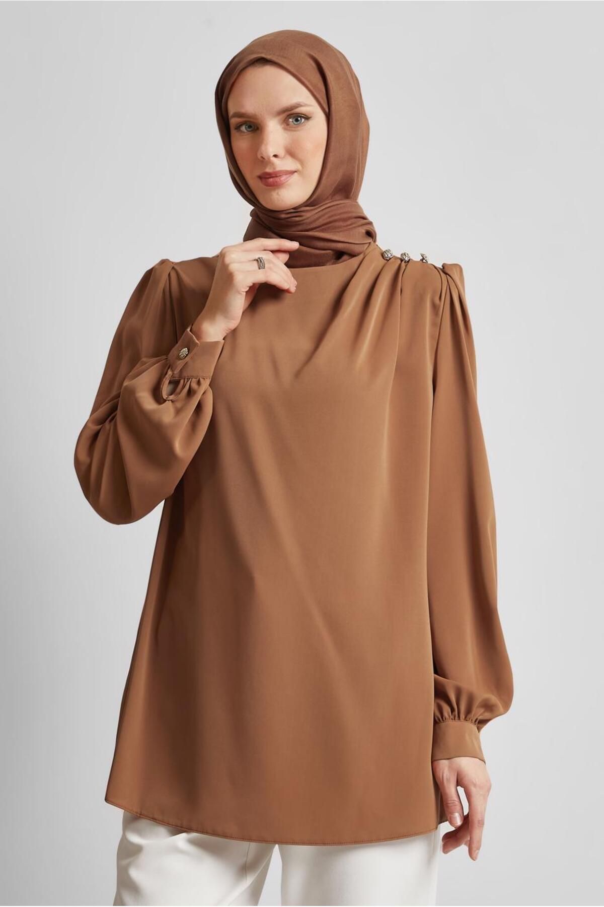 Alvina BİSİKLET YAKA BLUZ 45636
