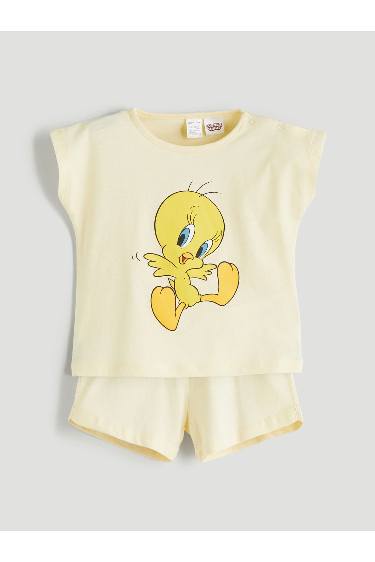 LC Waikiki Bisiklet Yaka Tweety Baskılı Kız Bebek Tişört ve Şort