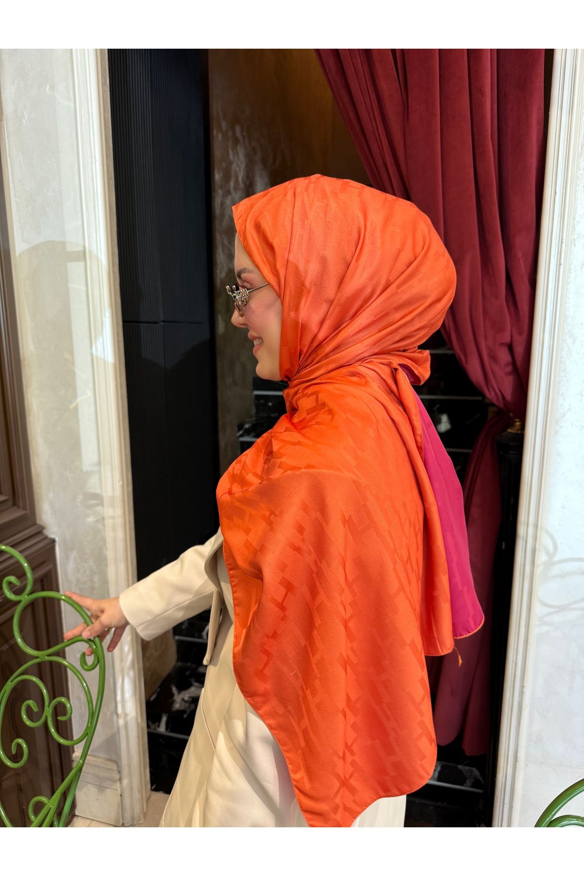 medascarfs Gri Kiremit H Desen Şal