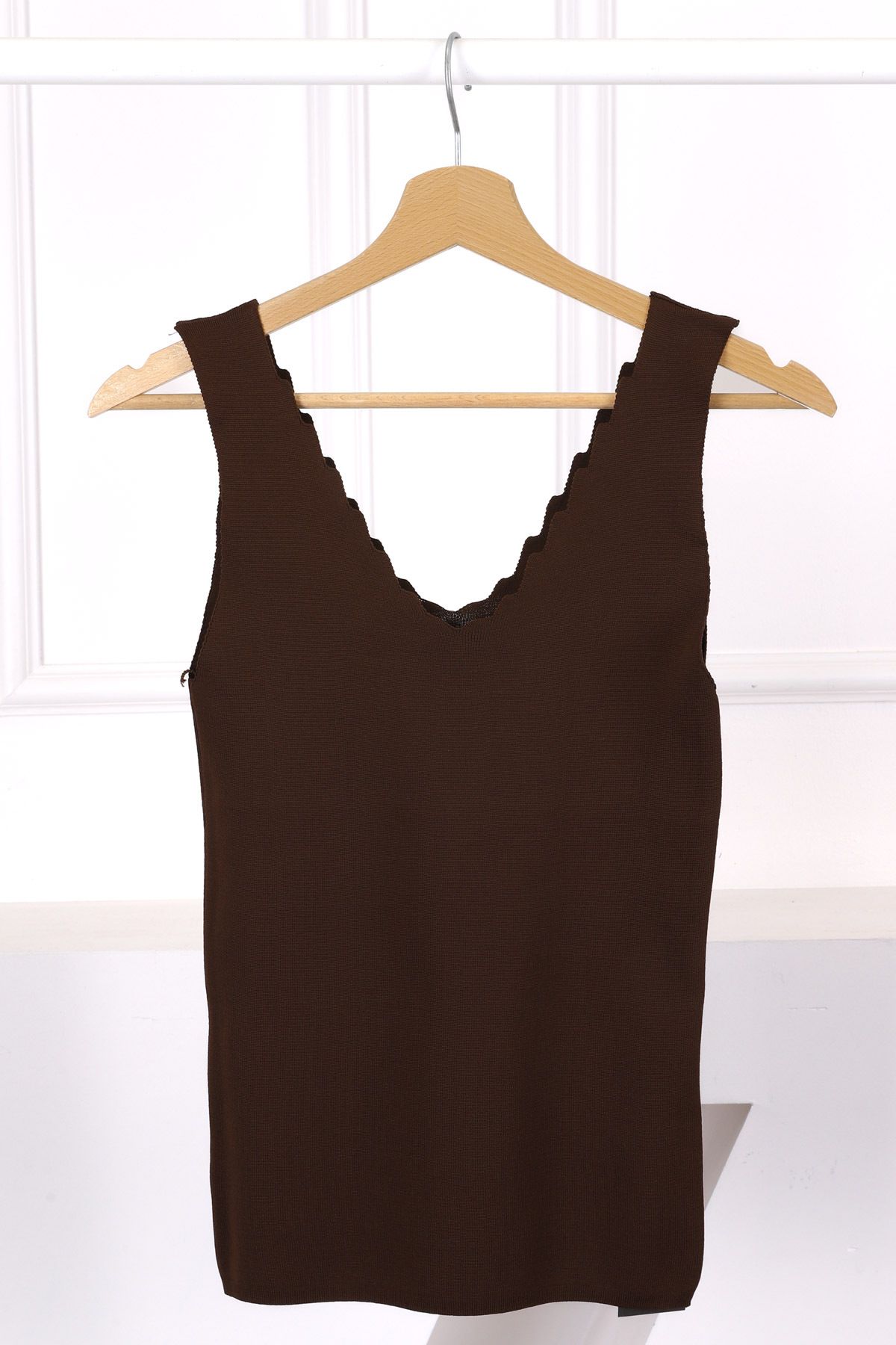 İmajButik Kahverengi Merserize V Yaka Bluz