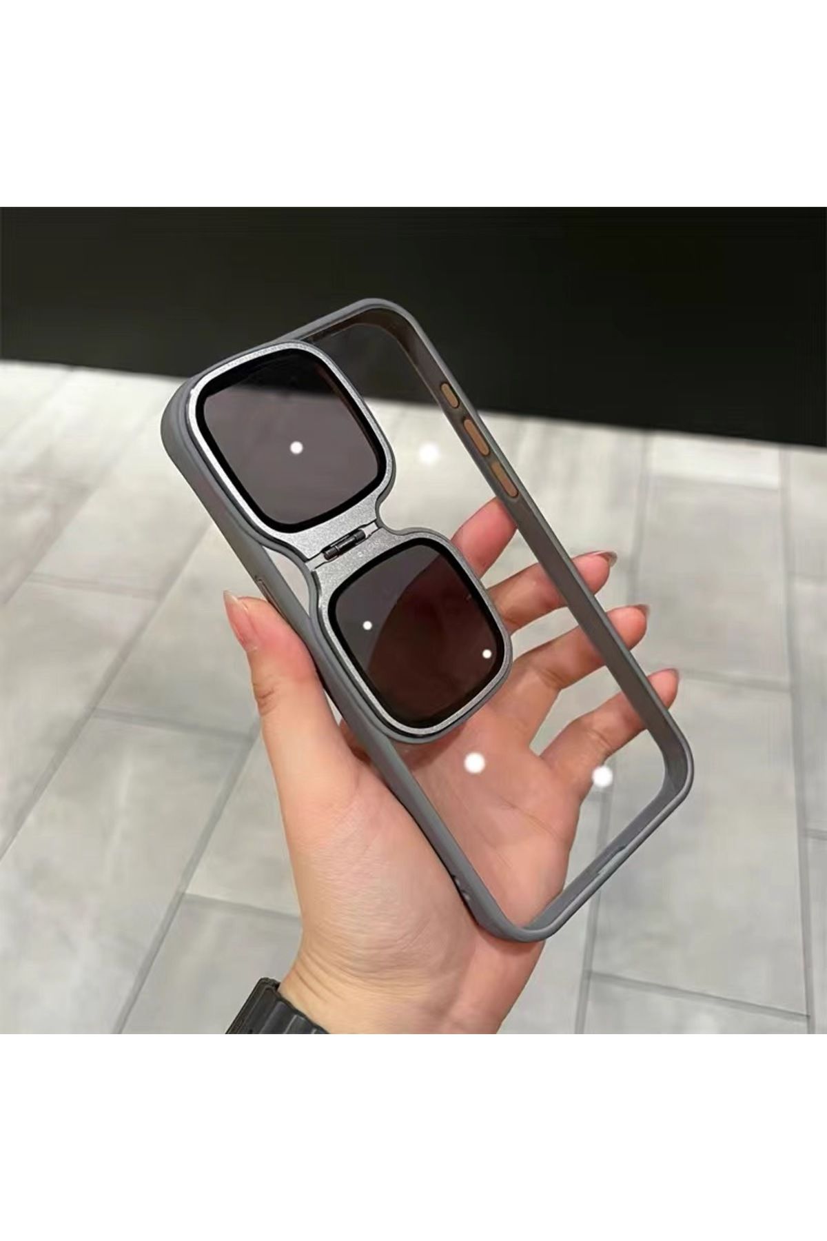 EDELFU iPhone 15 PRO MAX Metal Kamera Korumalı Gözlüklü Koruyucu Sararmaz Yanları Siyah Silikon Kılıf
