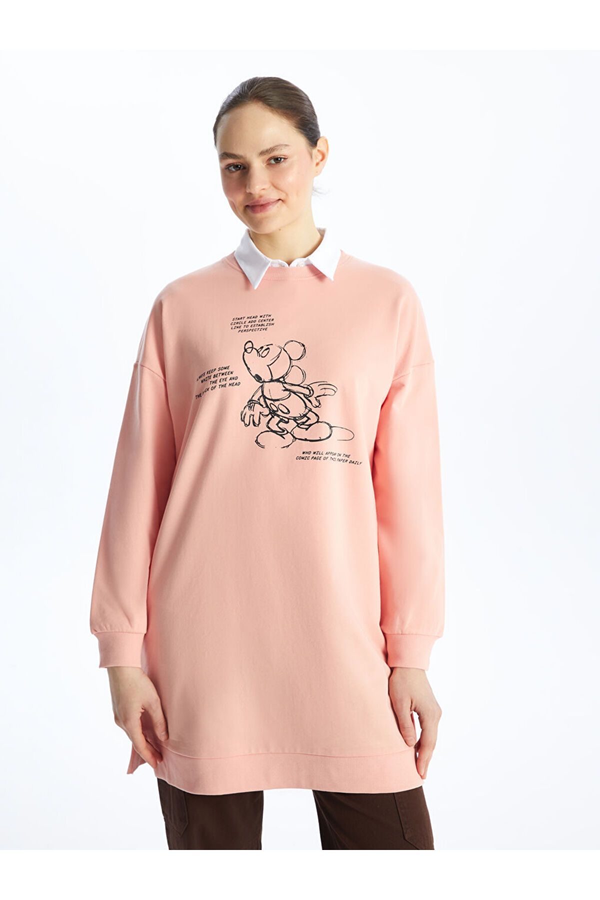LC Waikiki Bisiklet Yaka Mickey Mouse Baskılı Kadın Sweatshirt Tunik
