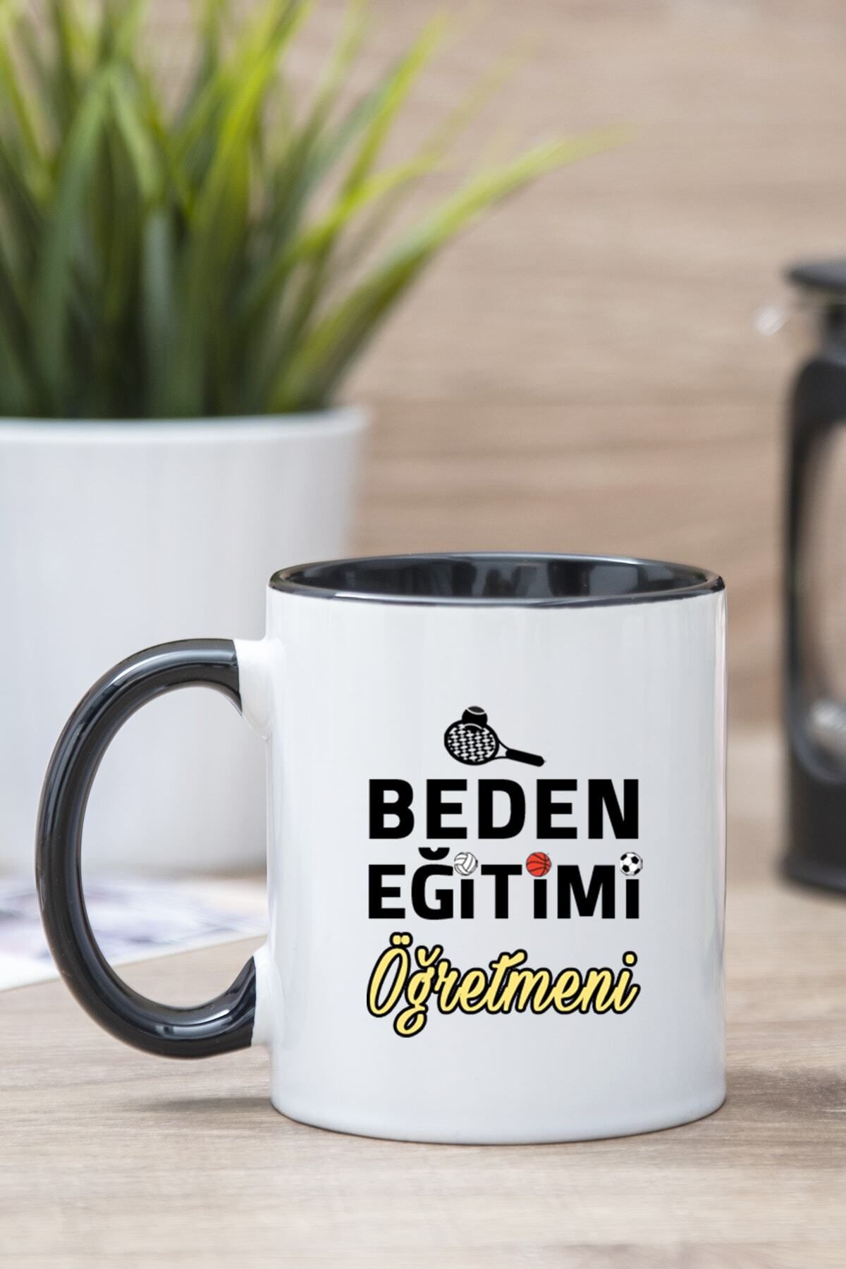 DEKORANLA Siyah Beden Eğitimi Öğretmeni Baskılı Kupa Bardak, şık ve kullanışlı tasarım