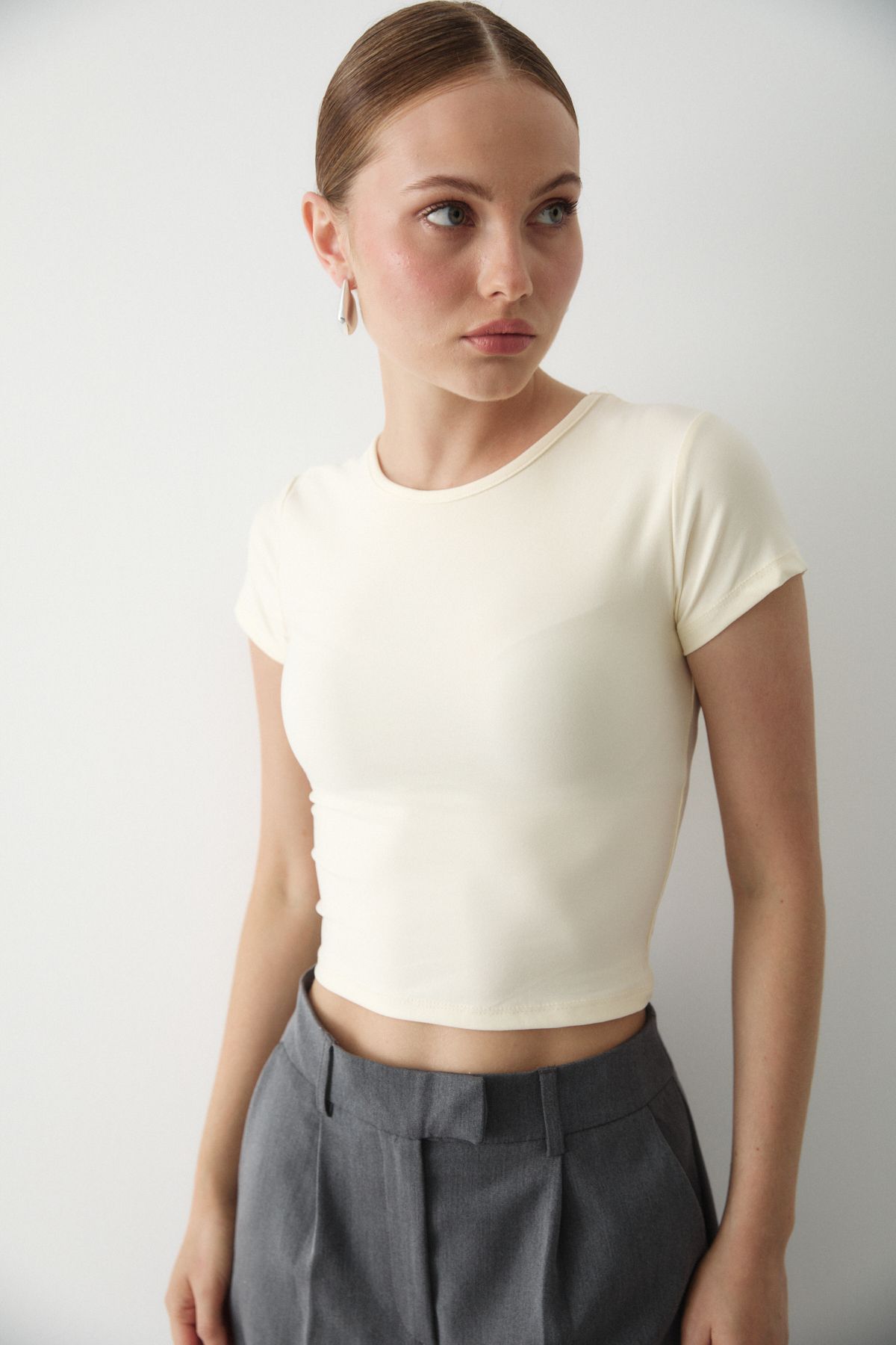 Laluvia Bej Crop Bluz - 1182