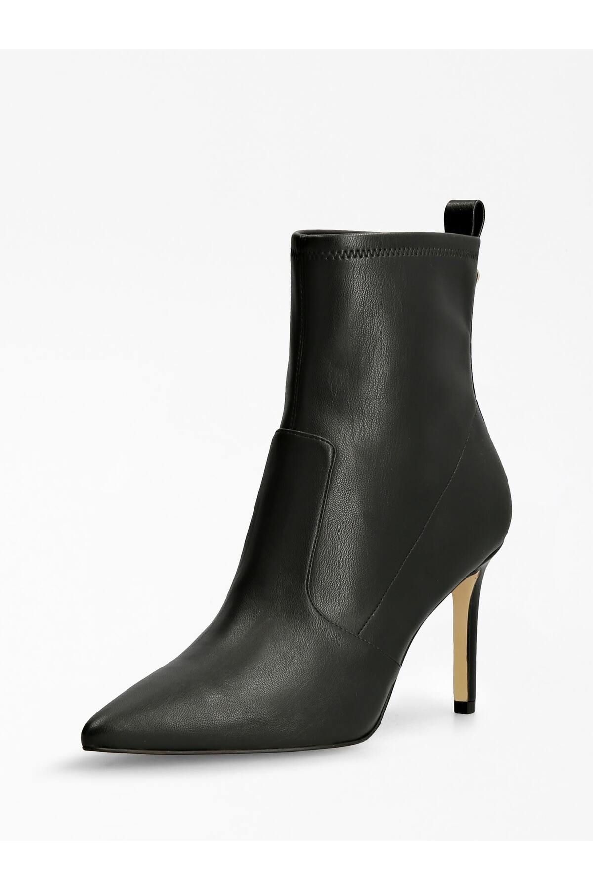 Guess Dafina3 Kadın Bot