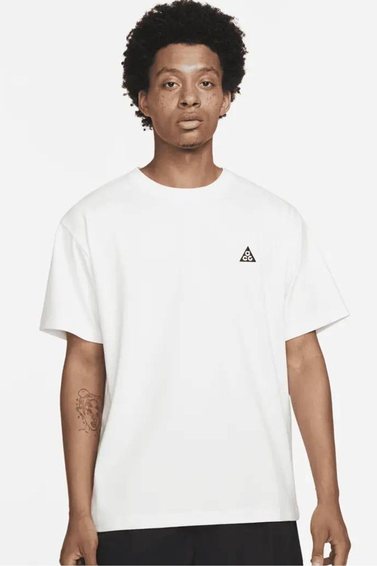 Nike Sportswear ACG Short Sleeve Loose Fit T-shirt Erkek Pamuklu Geniş Kalıp Tişört Beyaz