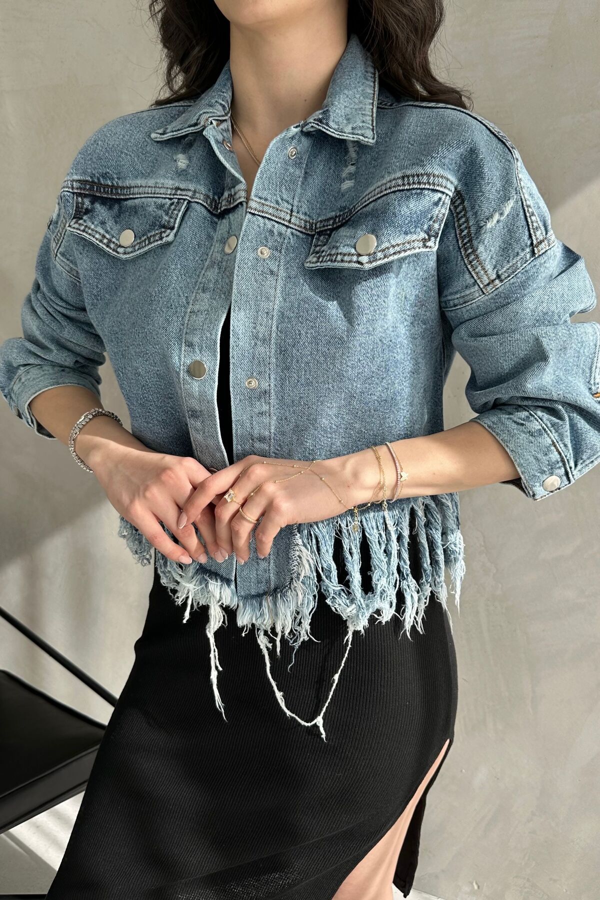 blueb Püskül Detaylı Denim Crop Ceket