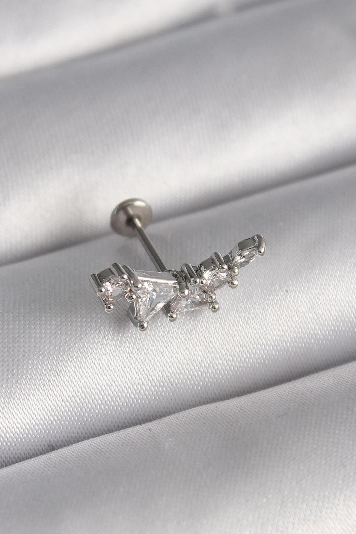 AfraBeauty 316L Çelik Gümüş Renk Zirkon Taşlı Tragus Piercing
