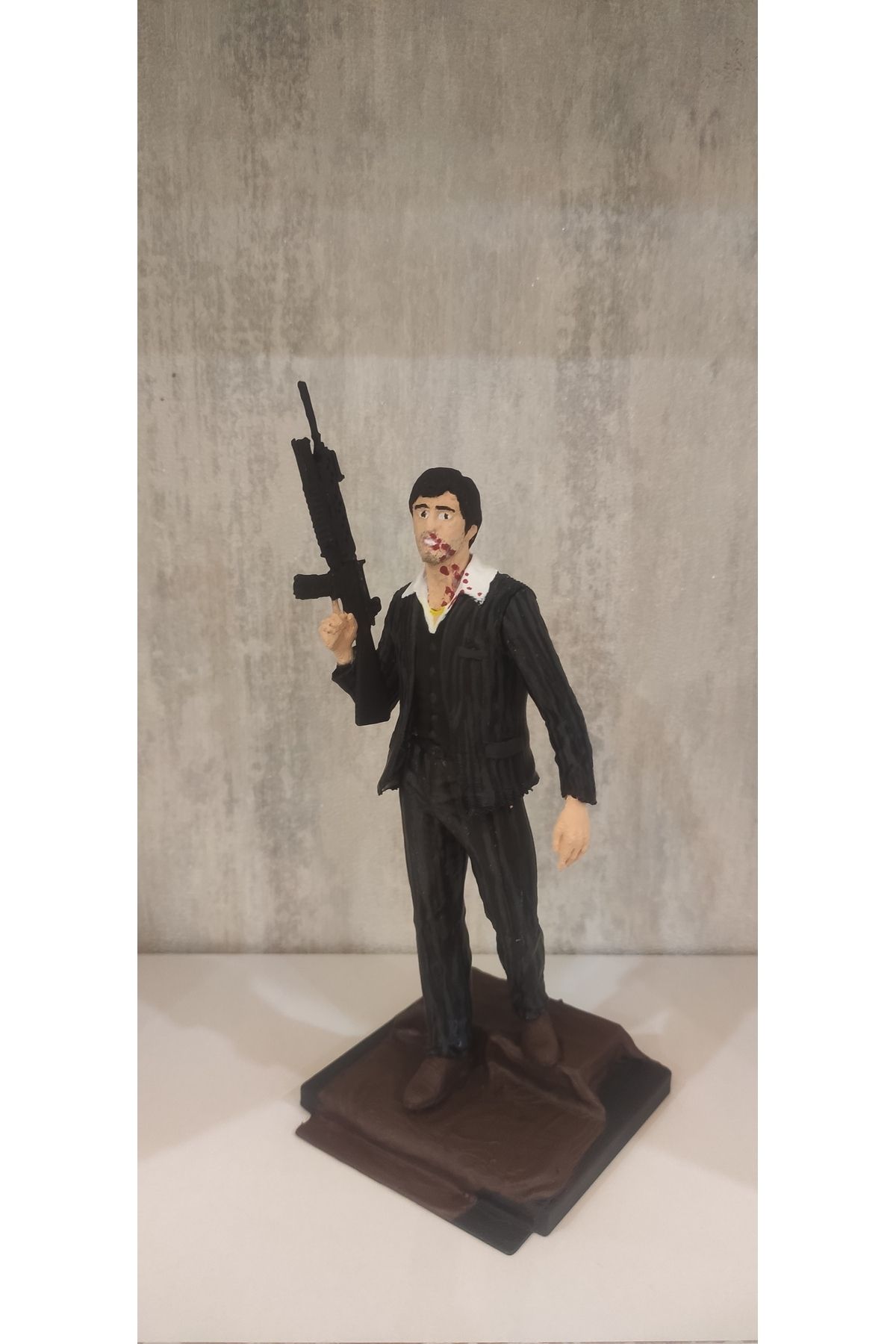 DEKORANLA Renkli Tony Montana el yapımı dekoratif figür, şık ve özgün ev dekorasyonu seçeneği