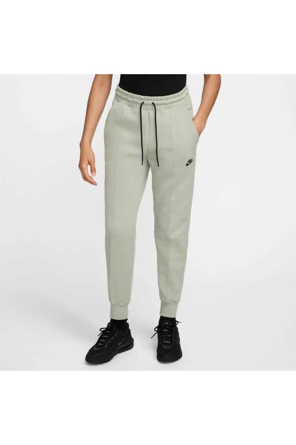 Nike NİKE Tech Fleece Jogger FB8330-370