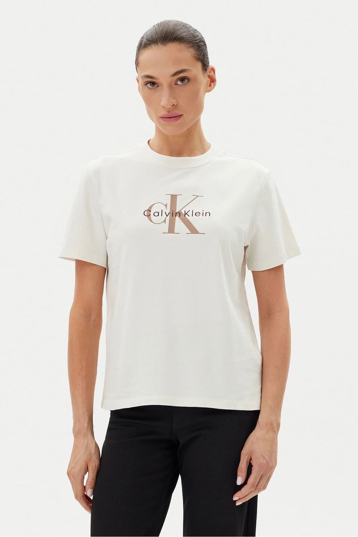 Calvin Klein Kadın Ck Hero Classic Mono T-Shirt - Ekru