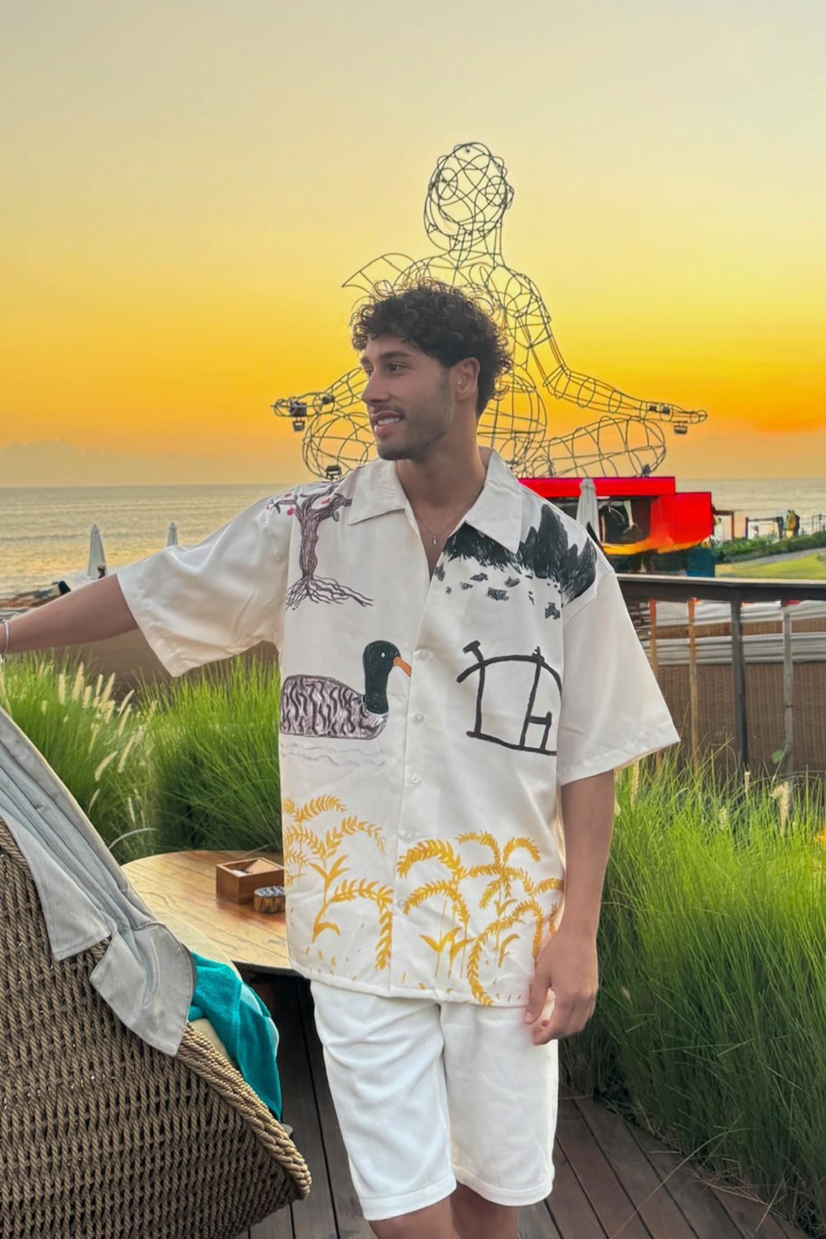 Flaw Wear Paleolitik Çağ Baskılı Bej Oversize Kısa Kol Gömlek