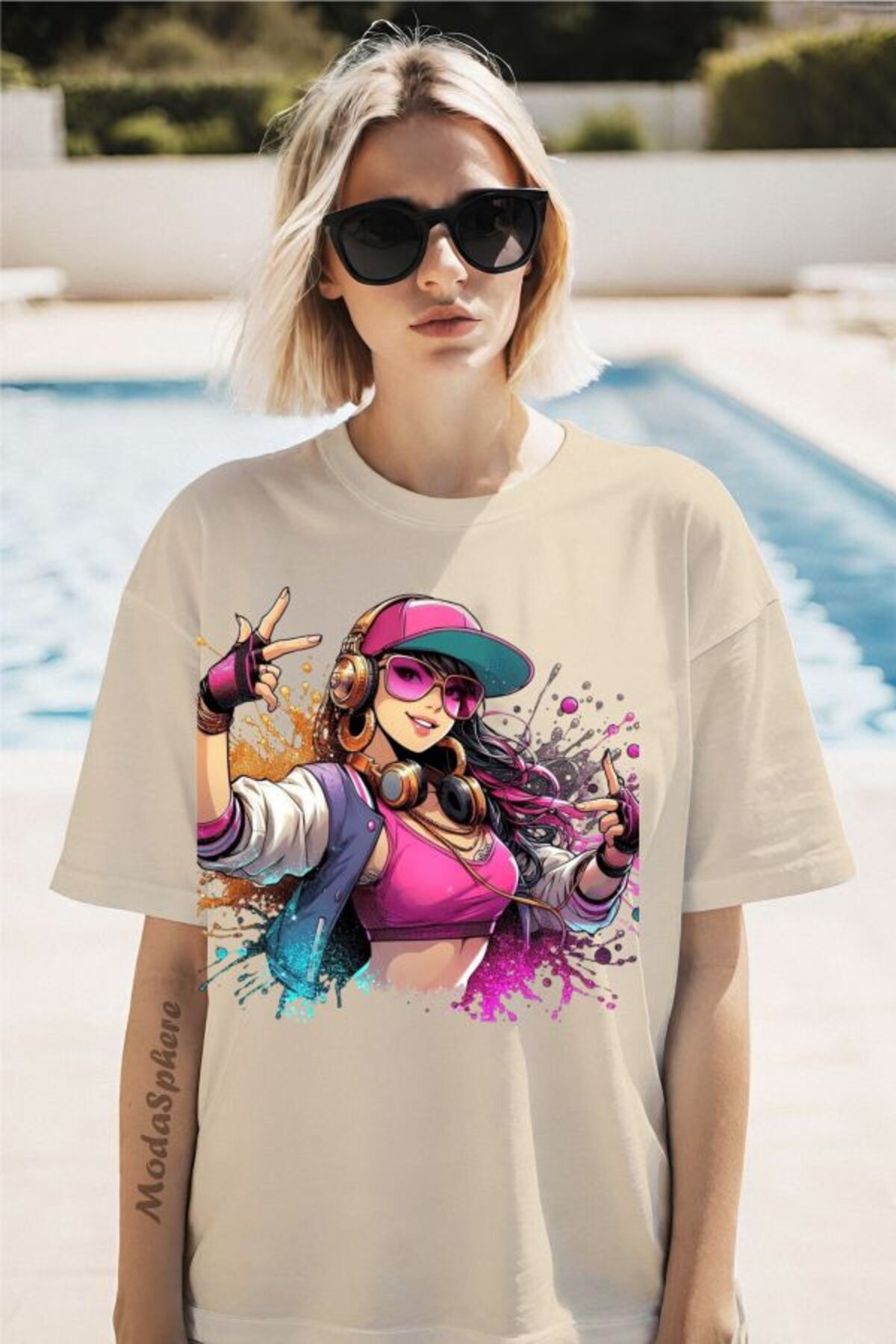 ModaSphere Şapkalı Kız Baskılı Unisex Oversize Tişört