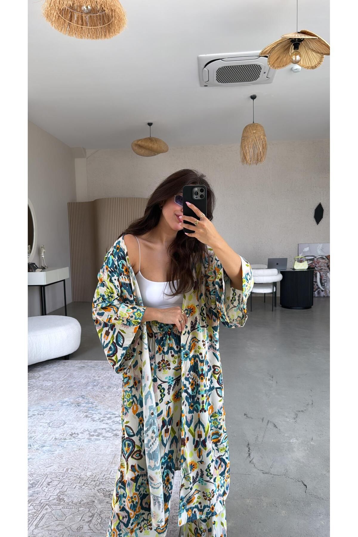 Buket Teke Karışık Desenli Juna Kimono Pantolon Takım