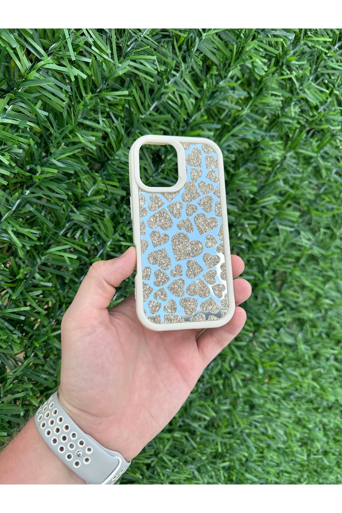 YZGOLDEN Iphone 13/14 Uyumlu Aynalı Renkli Kalpli Silikon Telefon Kılıfı