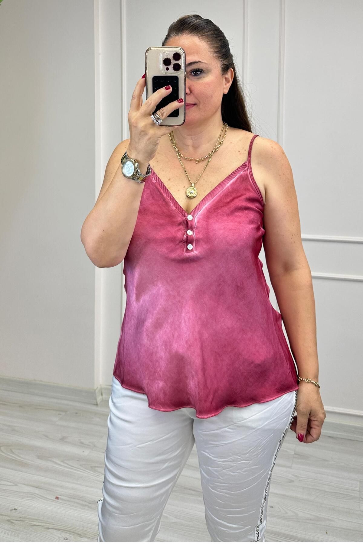 Mine Sabuncuoğlu Marry Düğmeli Saten Bluz Pembe
