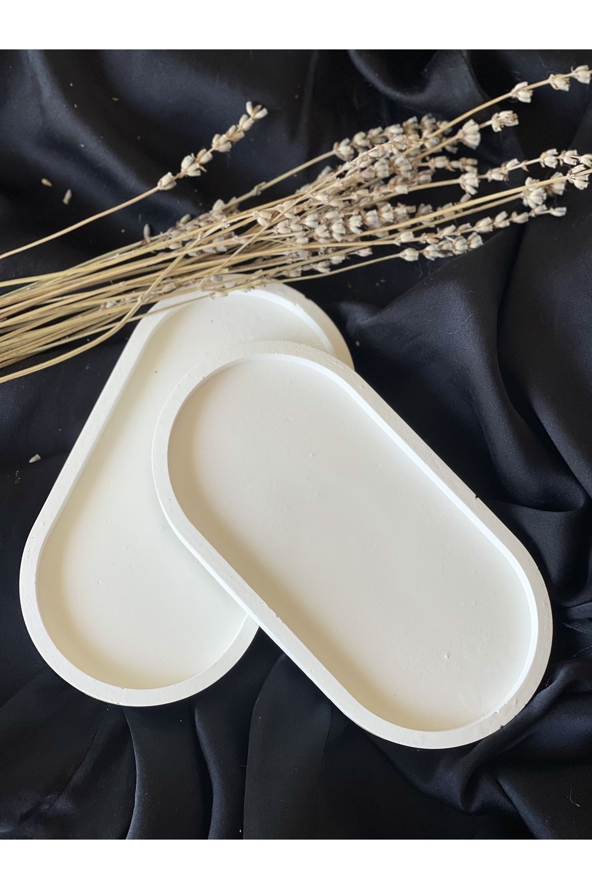 DEKORANLA Beyaz oval dekoratif sunumluk, saksılık, tütsülük ve mumluk seti