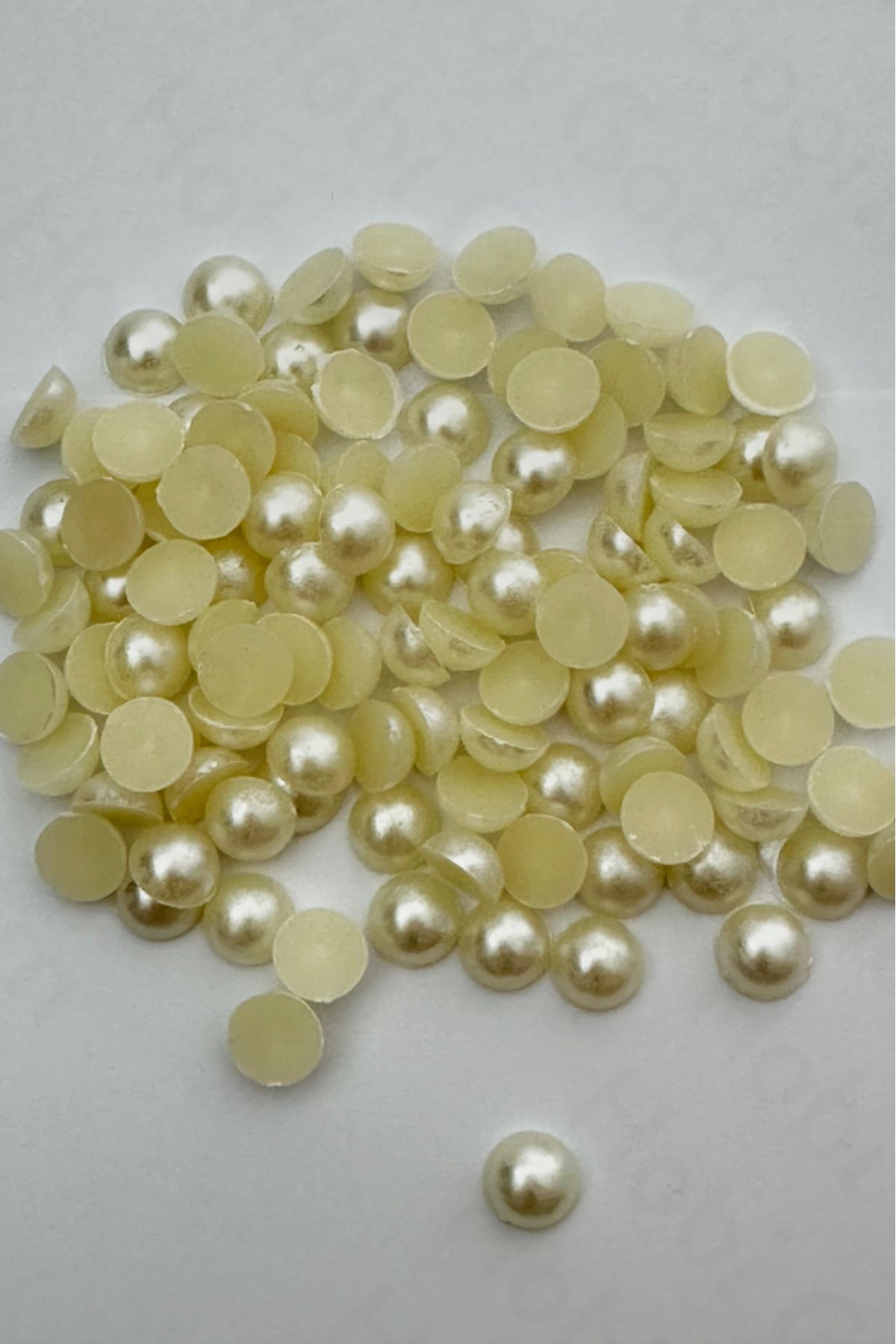 Hobi Goom Tasarım/İmalat için Yuvarlak Krem Renk Yarım İnci Boncuk (Plastik) | 8 mm | 80gr