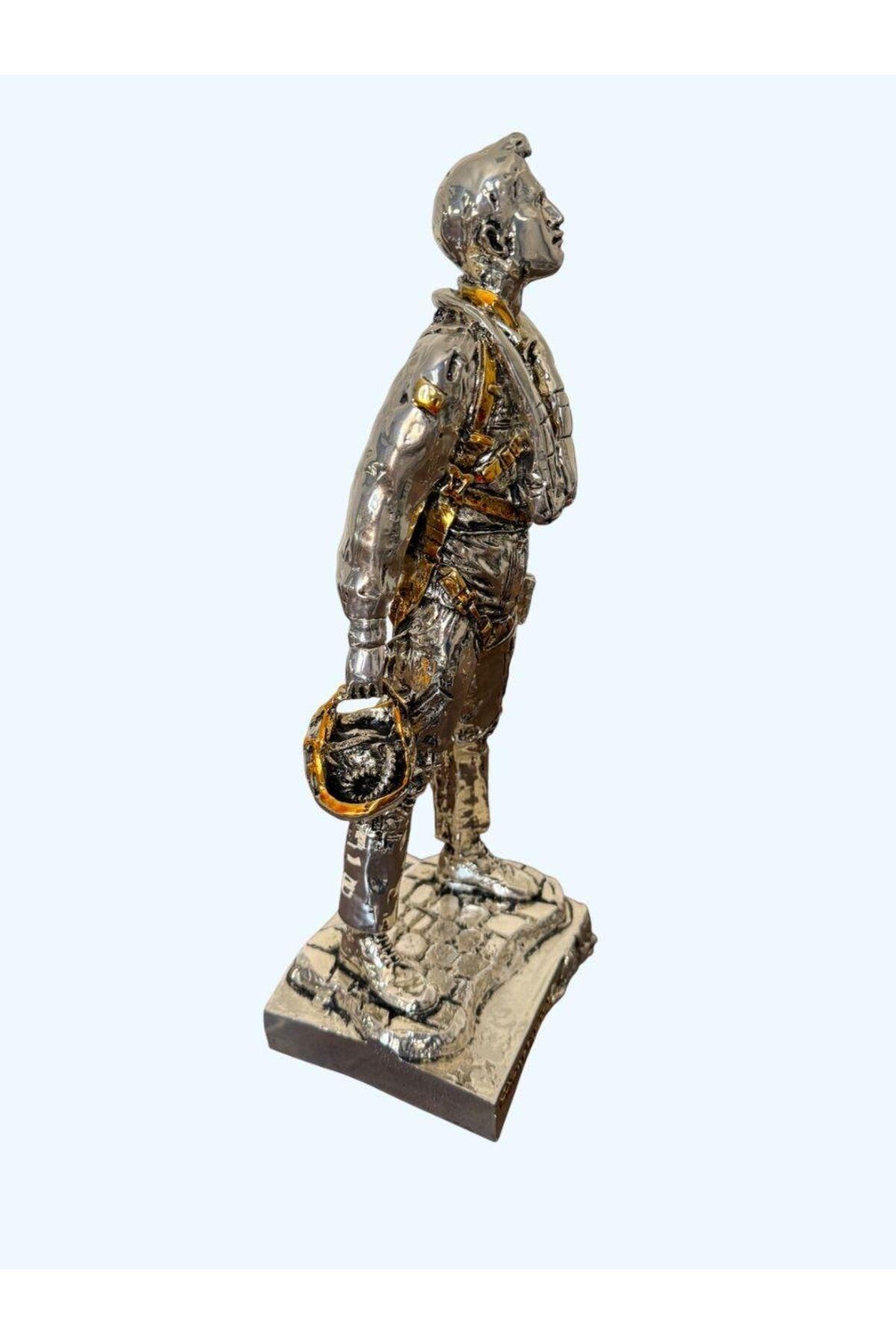 BDTekstil Savaş Pilotu Heykel Biblo 40 cm Gümüş ve Gold Renk Detaylı