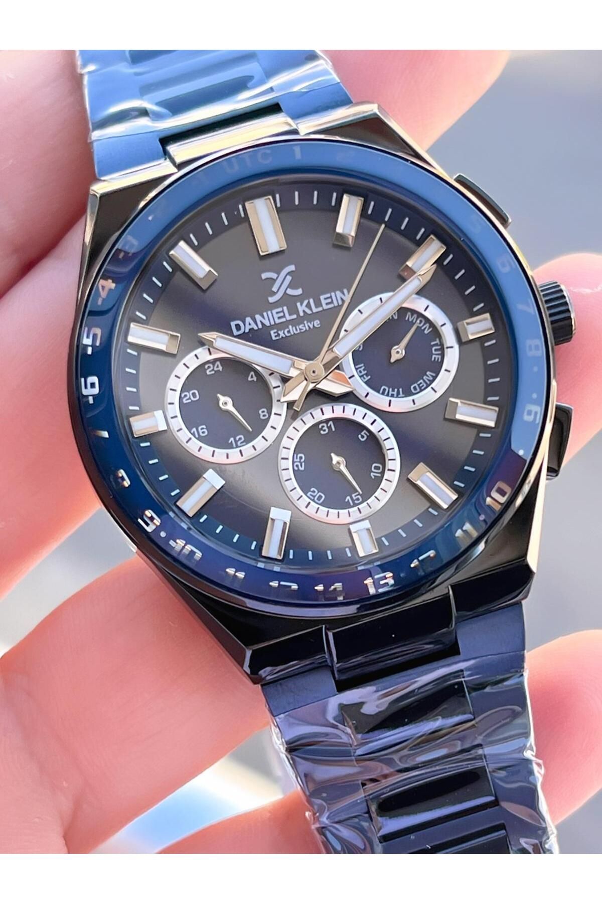 Daniel Klein-Men's Watch Fg.13522.11 with Inner Functions Active 30 Mt Water Resistant 2 Year Warranty 4