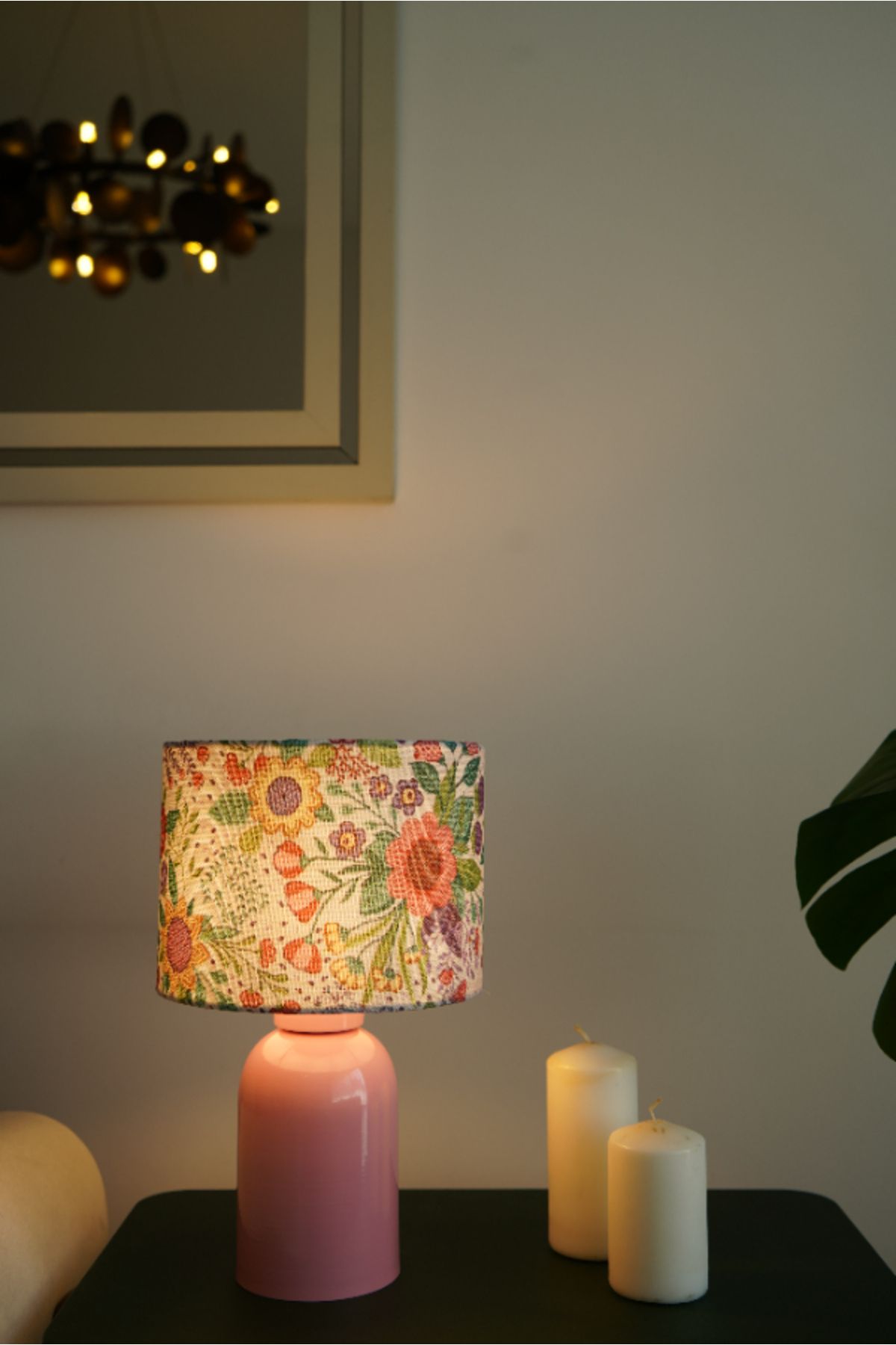 resinglight Pembe Ayaklı Özel Baskı Kumaş Şapkalı Şık Yatak Odası Salon Abajur Özel Modern