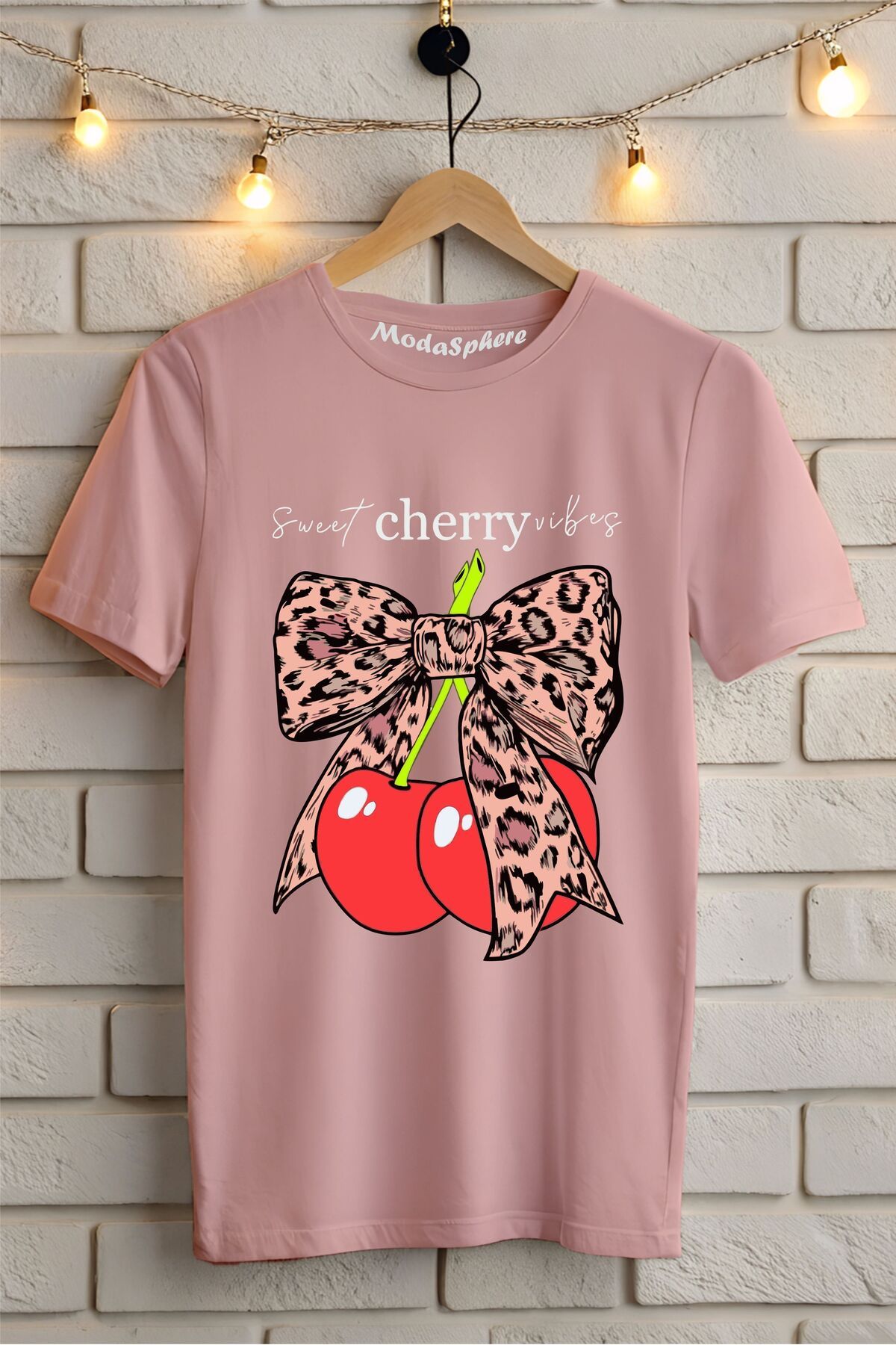 ModaSphere Sweet Cherry Baskılı Unisex Tişört