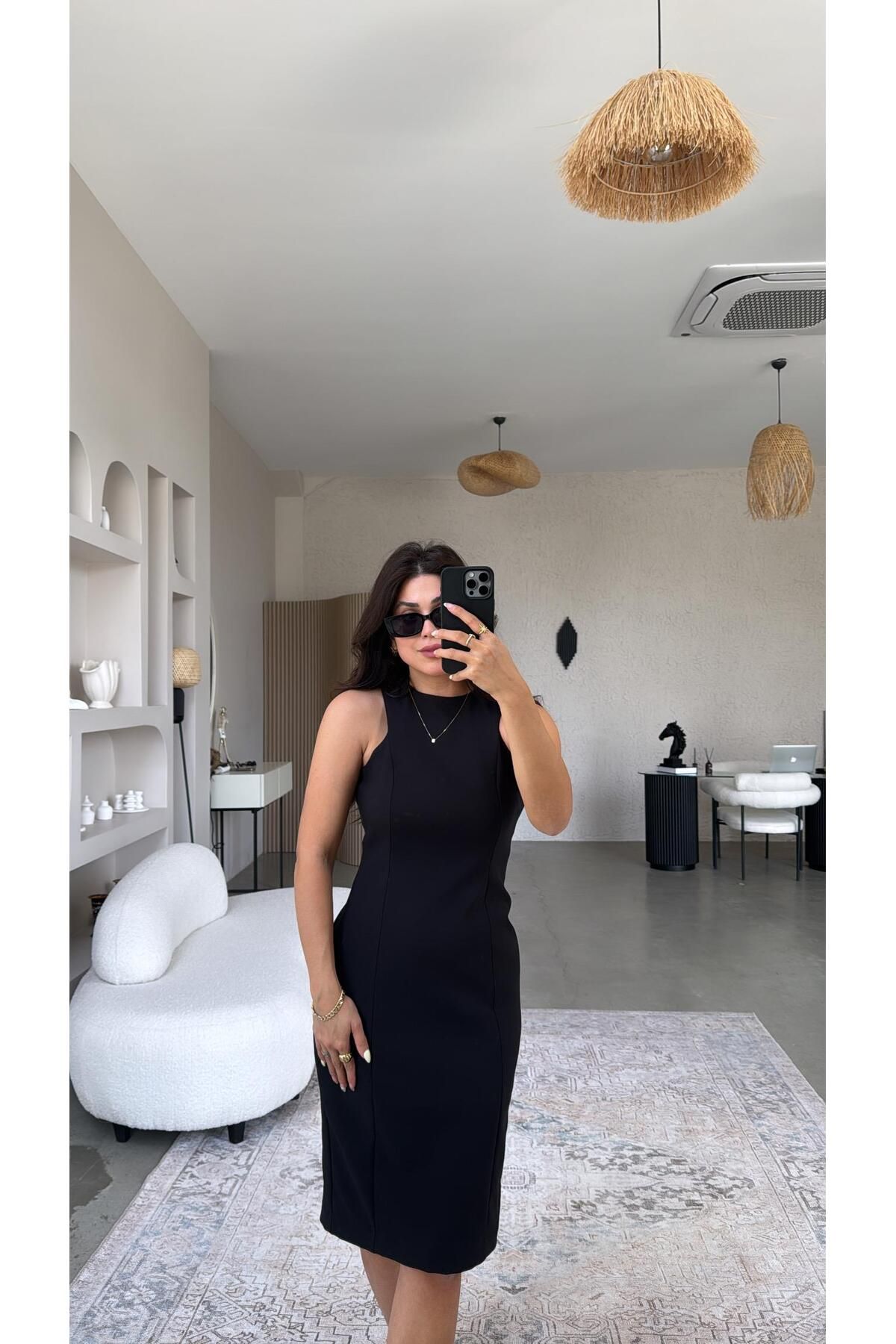 Buket Teke Siyah Premium Kalem Elbise