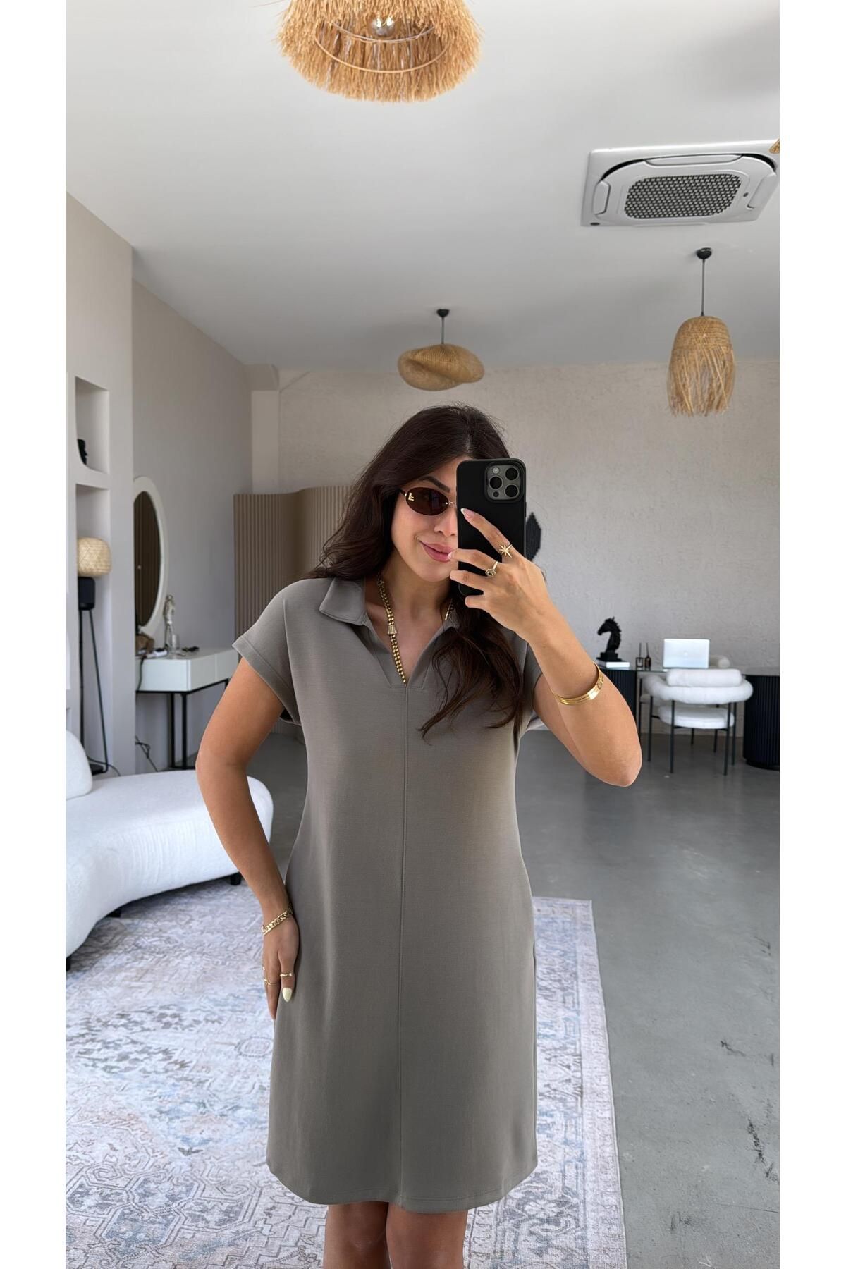 Buket Teke Vizon Polo Yaka Çımalı Elbise
