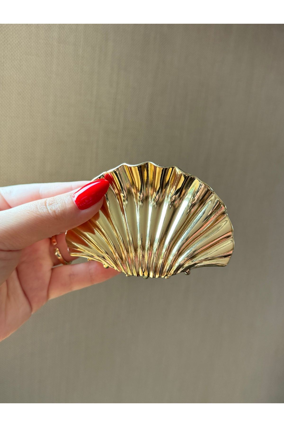 luxyansımalar Gold Büyük Midye Toka