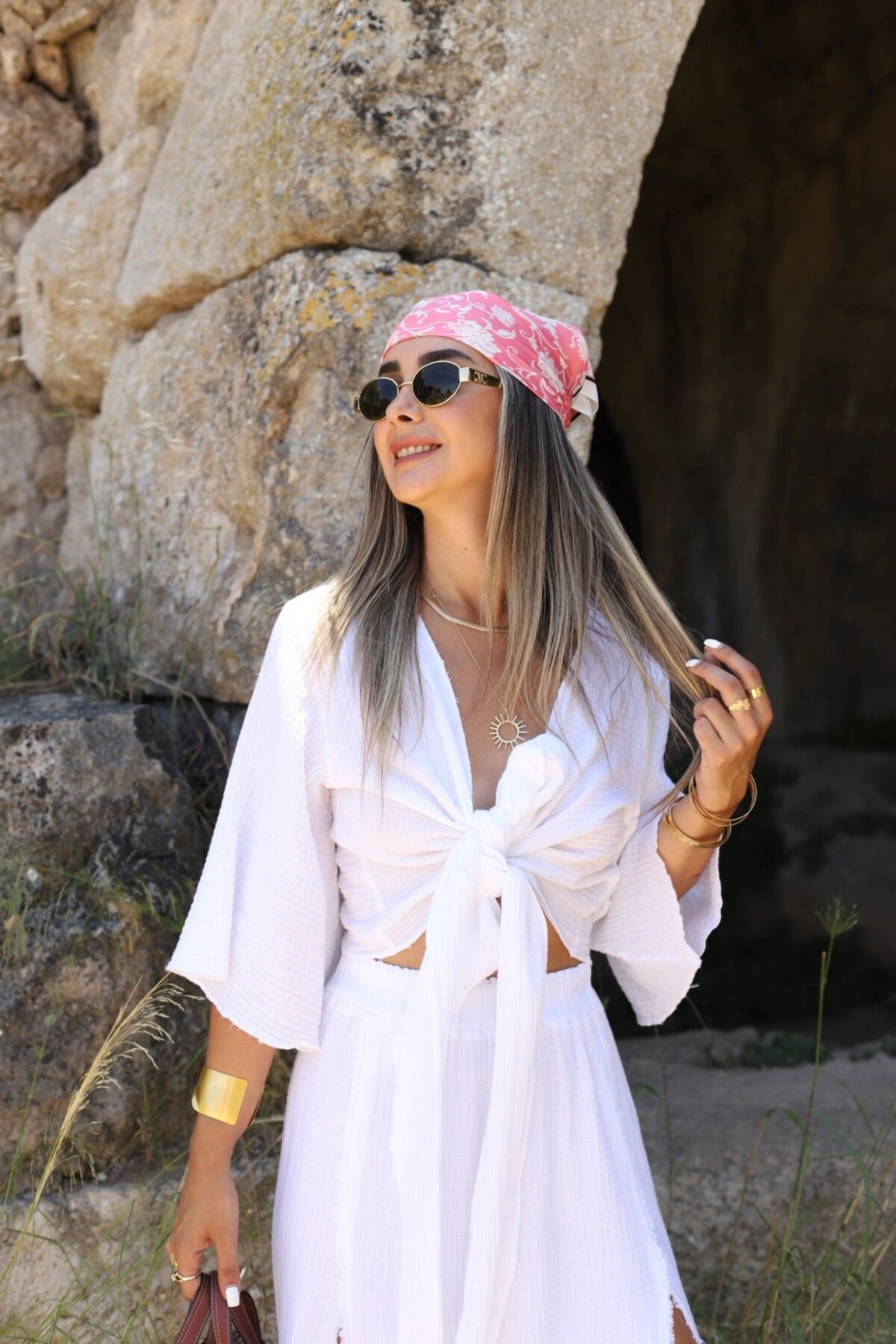 bytugcekaya Beyaz Standart Beden Müslin Bağlamalı Bluz