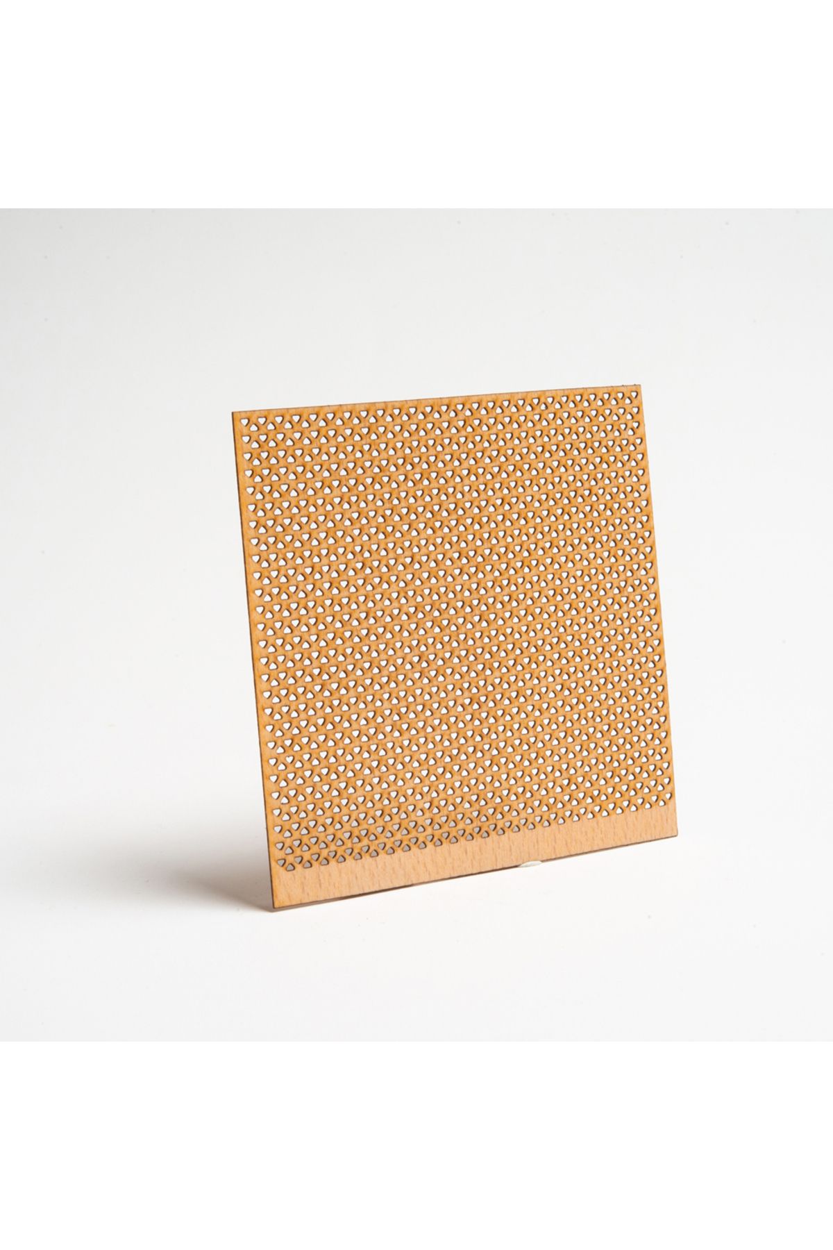 DEKORANLA Delikli üçgen ahşap fitil sehpası, 30 adet, 100x100x0,5 mm, yapışkanlı, mum fitili için