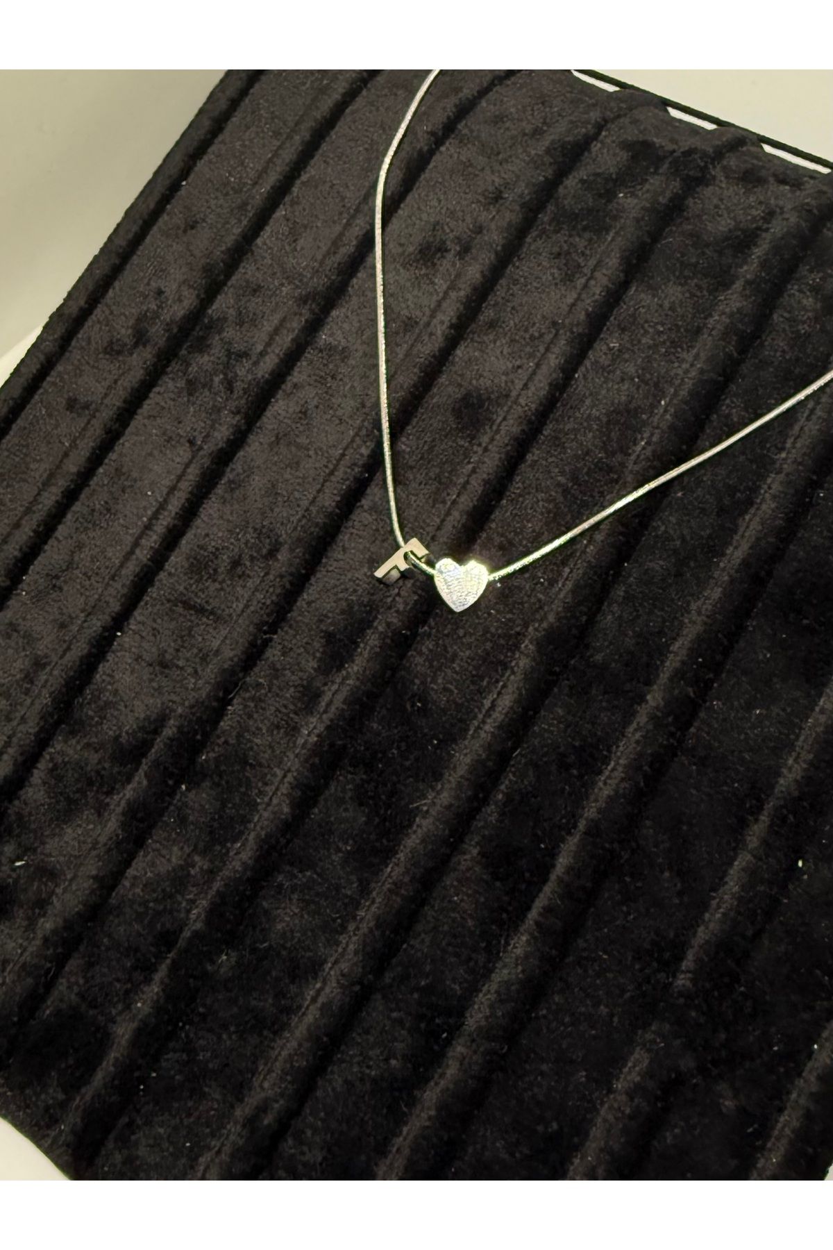 Gulsah's Store Çelik silver minimal kalpli harfli kolye