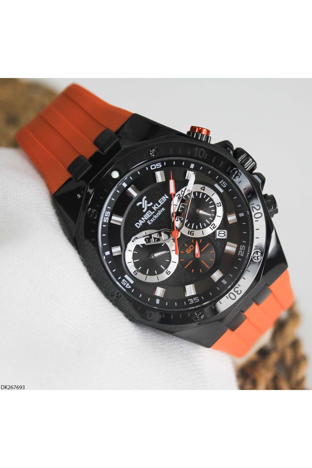 Daniel Klein DK267693 Silikon Kordonlu Erkek Kol Saati