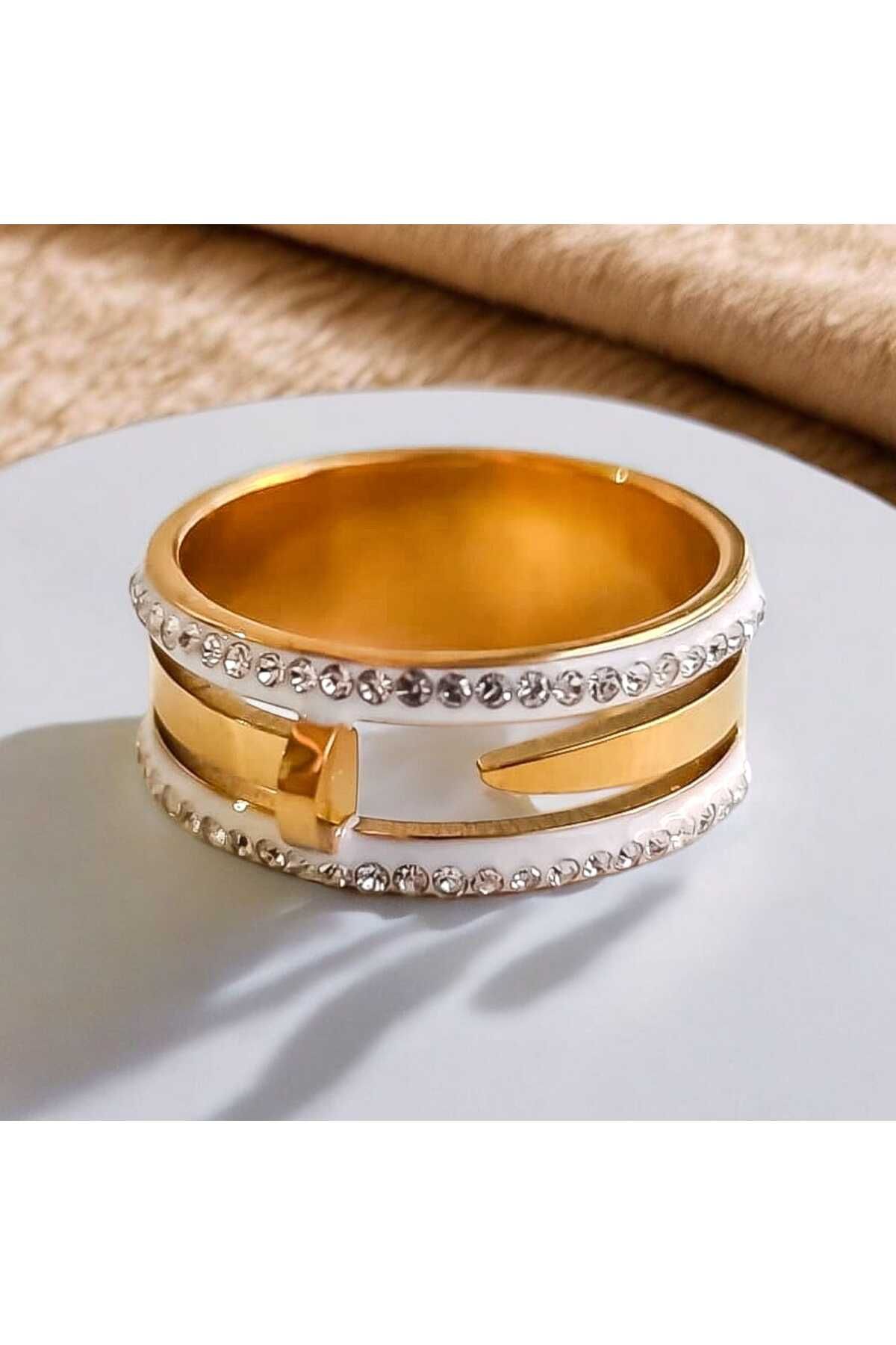 Butik Zarif Gold Kaplama Kenarları Taşlı Şık Yüzük