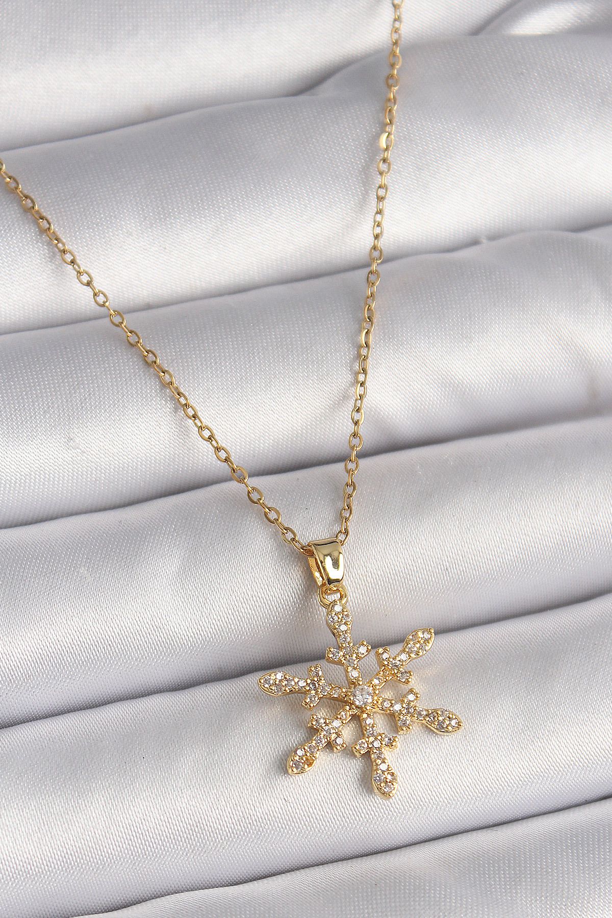 Angel Of Life 316L Çelik Gold Renk Zincir Zirkon Taşlı Kar Tanesi Model Kadın Kolye - TJ-BKO9717