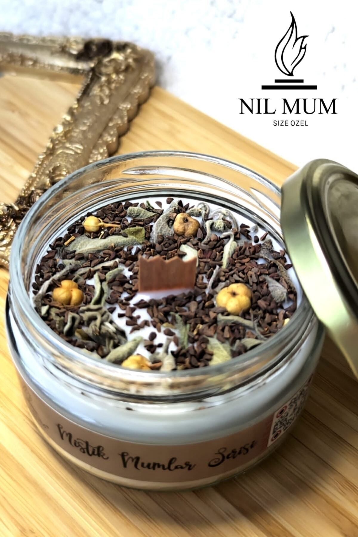 DEKORANLA Aromaterapi Huzur Mum, 300 gr Soya, Adaçayı ve Üzerlik Tohumu ile rahatlatıcı ışıltı