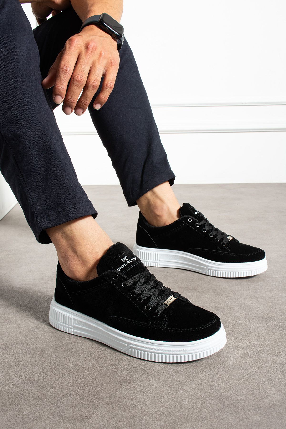 MCLACOS Erkek Sneaker Günlük Spor Ayakkabı Yüksek Taban Siyah Beyaz - Rahat Tasarım Q5