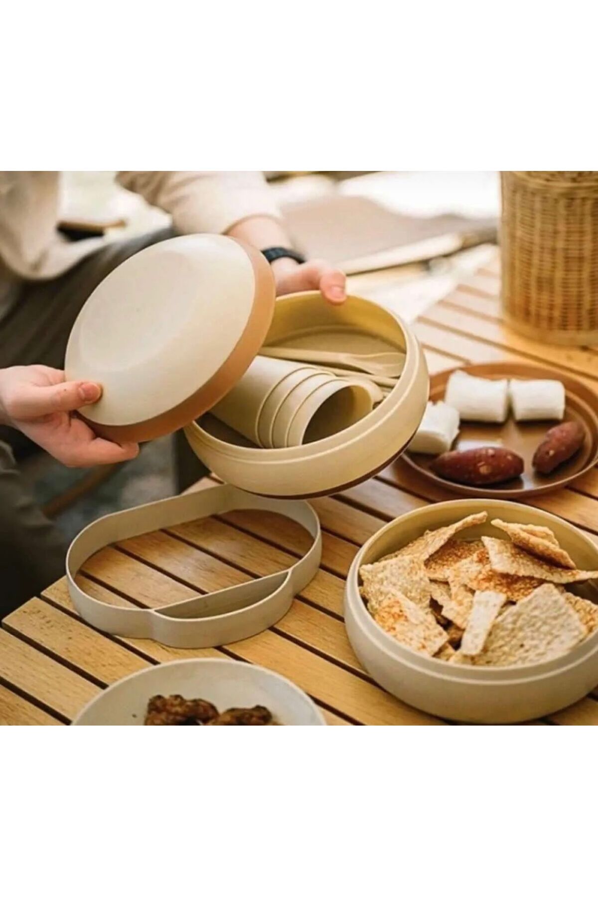 Feronyahome & Garden Şık ve Pratik Kolay Kullanımlı 6 Kişilik Piknik Seti