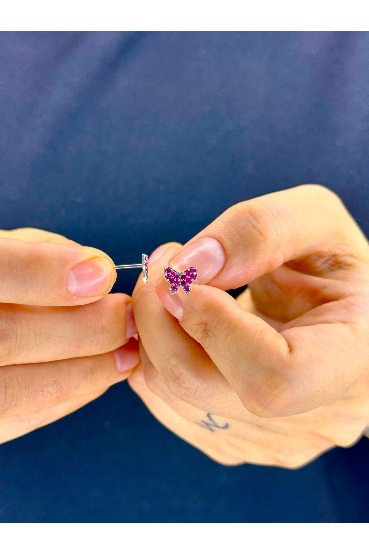 Azra Silver&Aksesuar 925 Ayar Ruby Taşlı Kelebek Model Gümüş Küpe