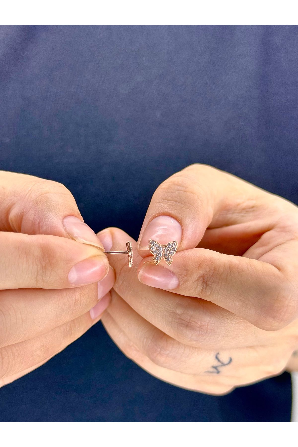 Azra Silver&Aksesuar 925 Ayar Beyaz Taşlı Kelebek Model Gümüş Küpe