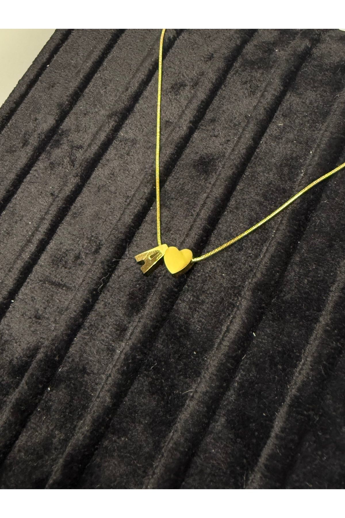Gulsah's Store Çelik gold minimal kalpli harfli kolye