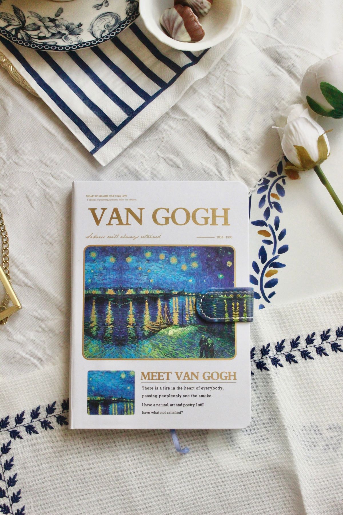 Nova Crafts Beyaz Sert Kapak Van Gogh Defter Yıldızlı Gece 2 Van Gogh Defter Mıknatıs Kapaklı Defter