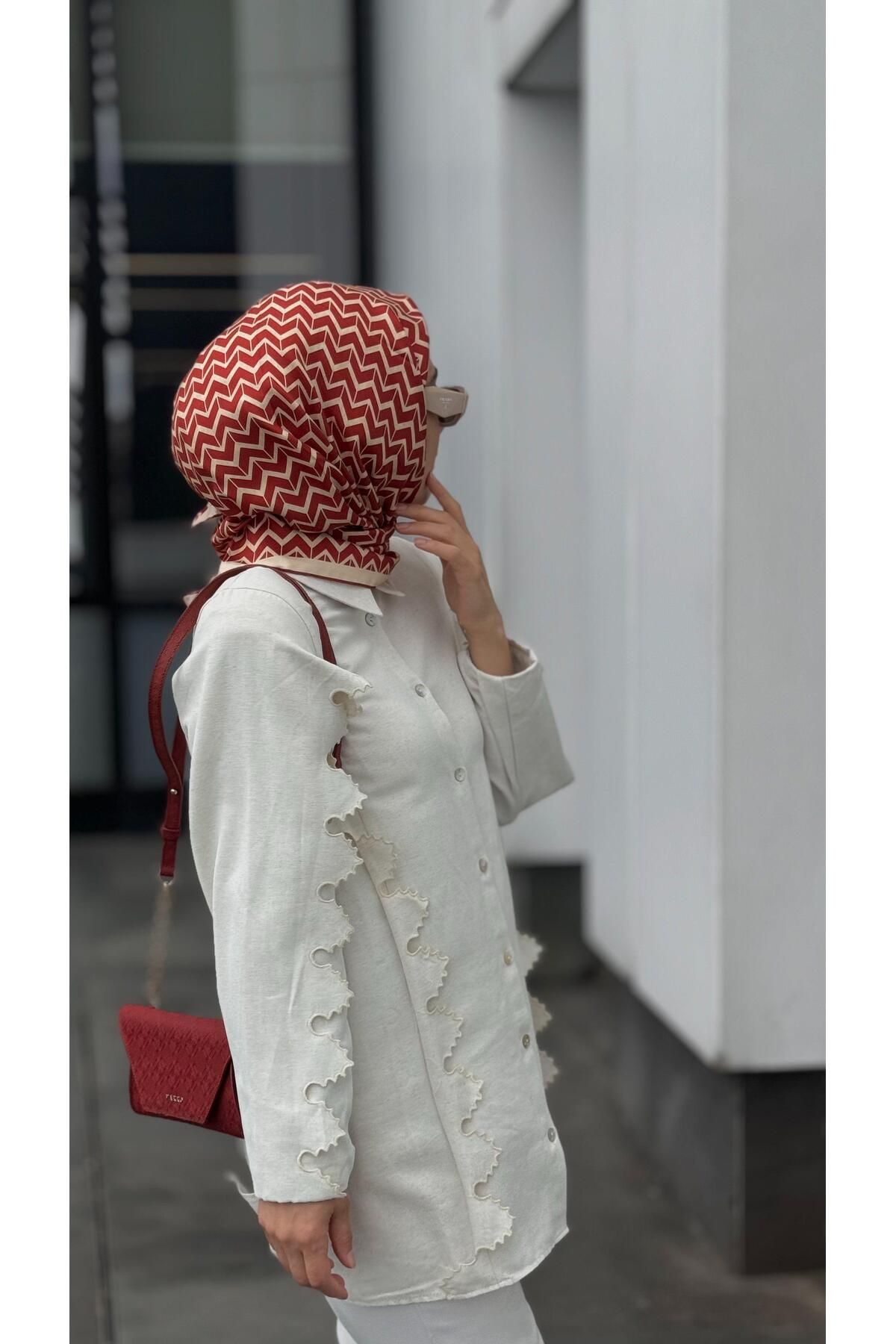 Touche Nakış Detaylı Doğal Dokulu Gömlek Krem