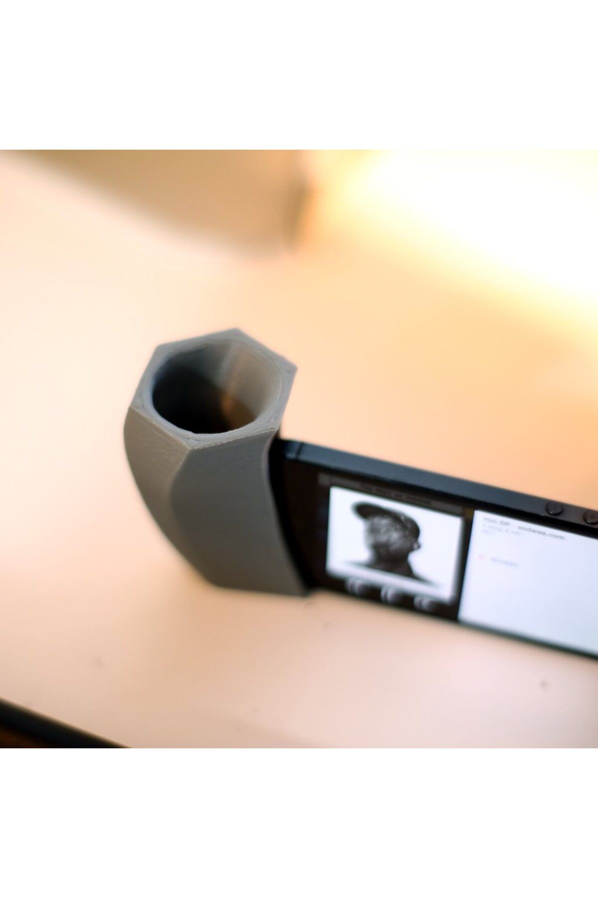 Lucest iPhone Amplifikatör Standı (Plastik Aparattır!!!)