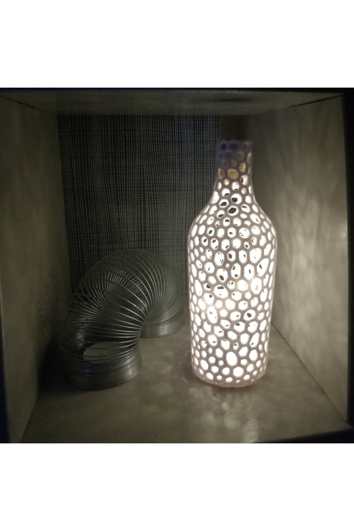 Lucest Dekoratif Voronoi Şişesi (Plastik Aparattır!!!)