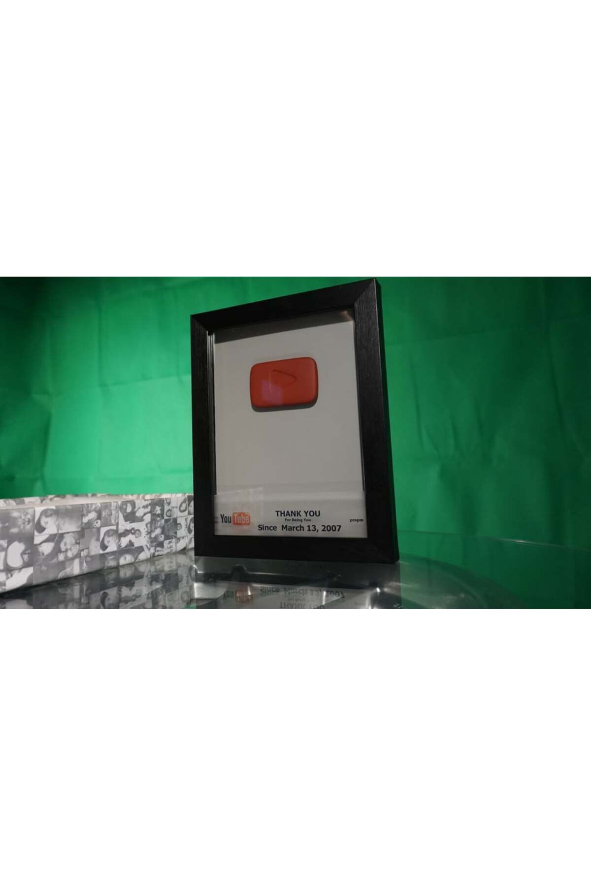 Lucest YouTube oynatma düğmesi (Plastik Aparattır!!!)
