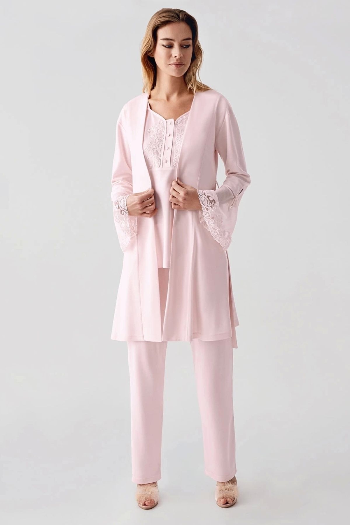 GiyimCity Freshness 322 Kadın Sabahlıklı Pijama Takımı