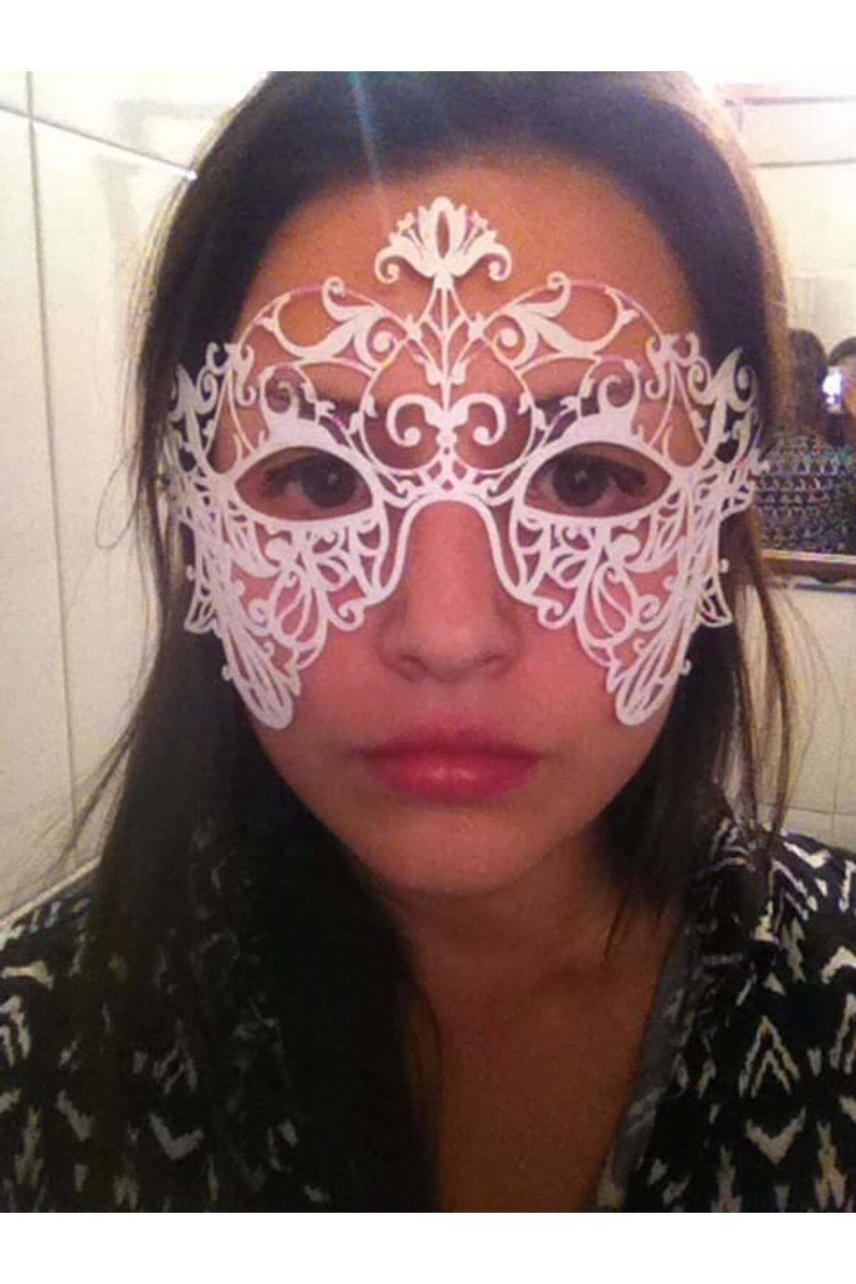 Lucest Dantel modeli Maske (Plastik Aparattır!!!)