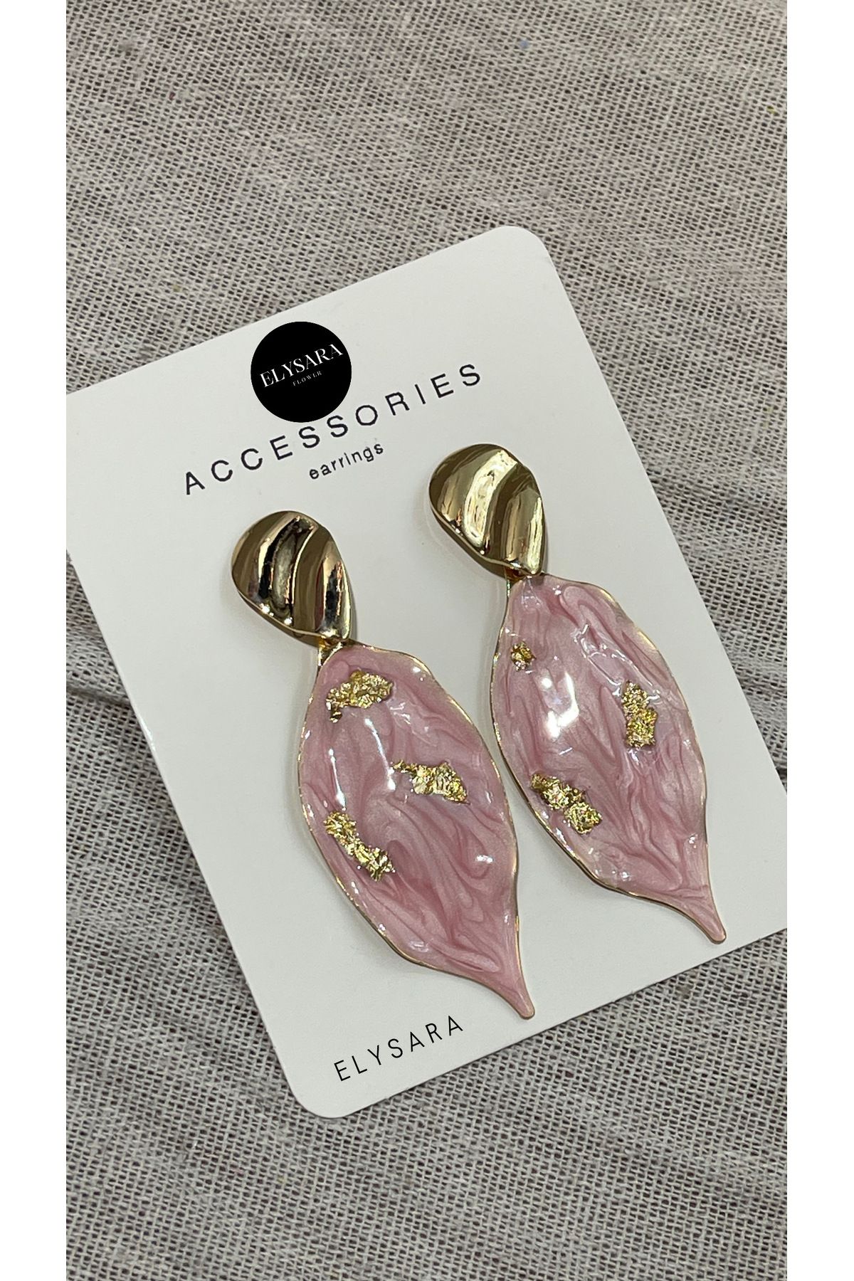 Elysara Pembe Sallantılı Küpe