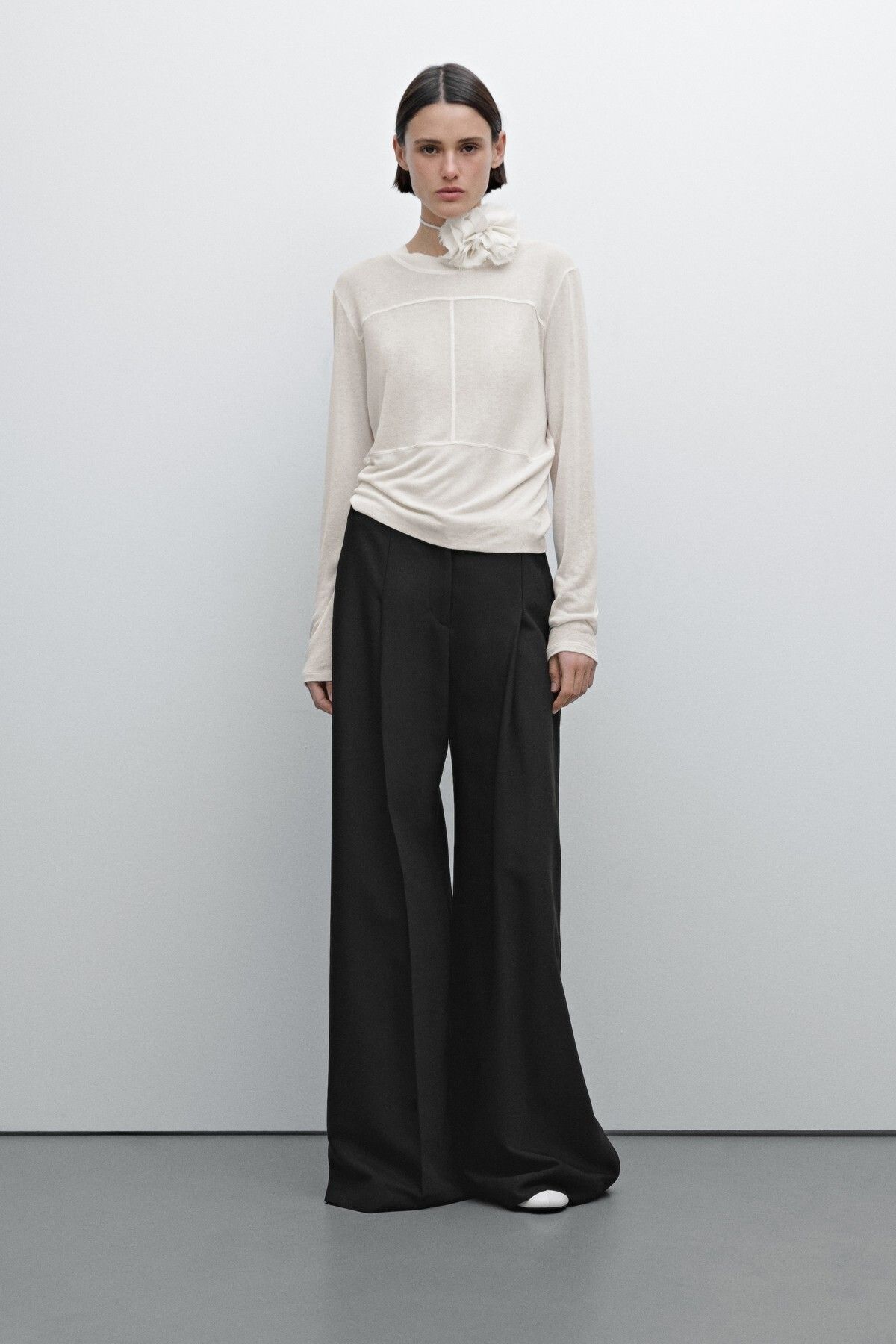 Massimo Dutti Dikiş detaylı ince t-shirt - Studio